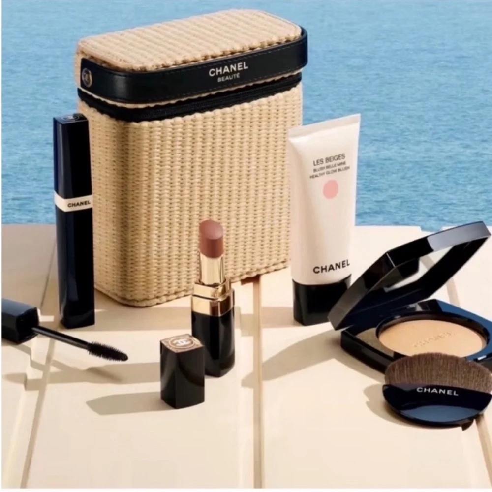 Chanel Limited Edition Les Beiges Healthy Glow Summer Essentials Set - Picture 2 of 6